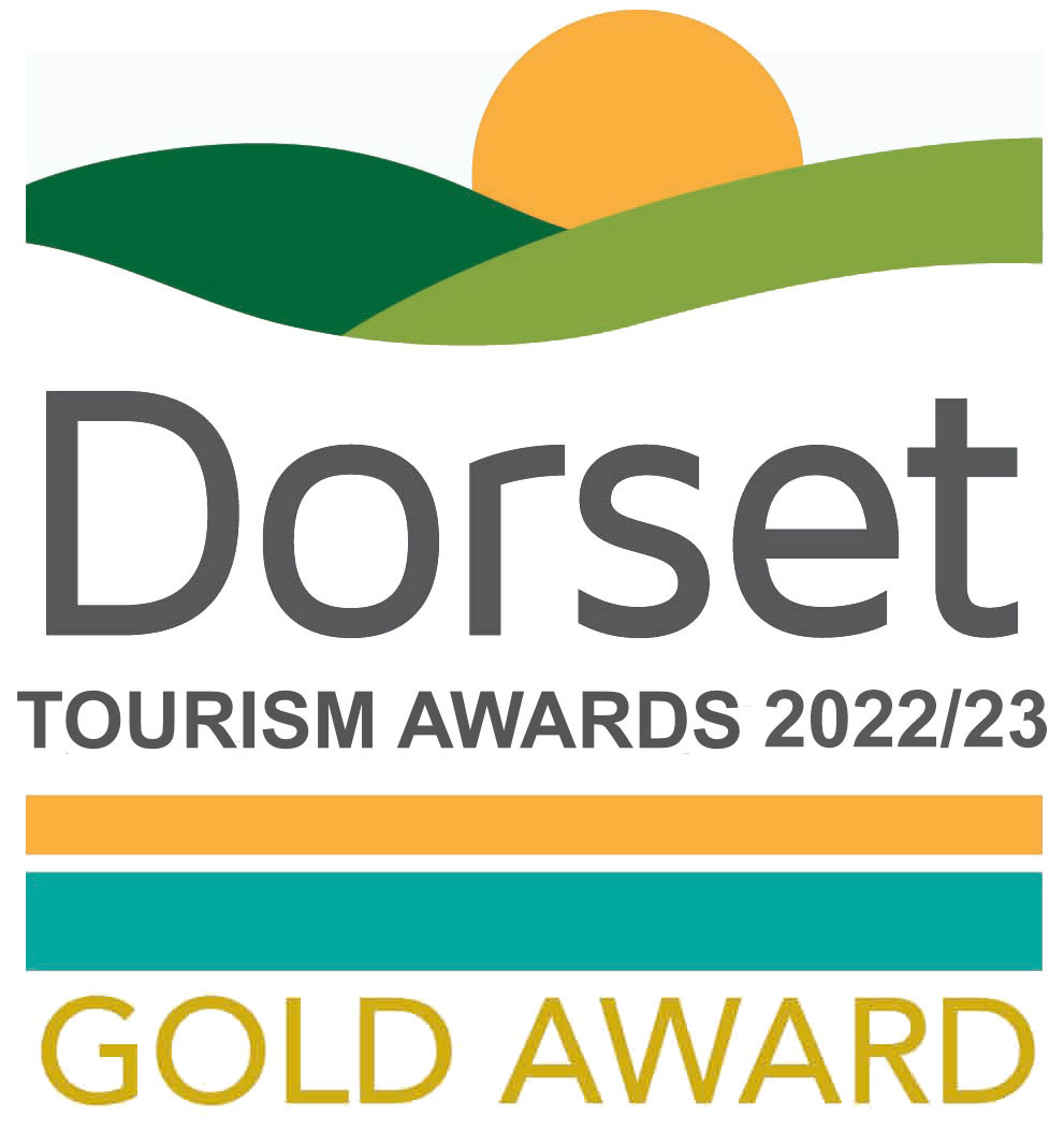 Dorset Tourism Awards 2022 23 GOLD logo